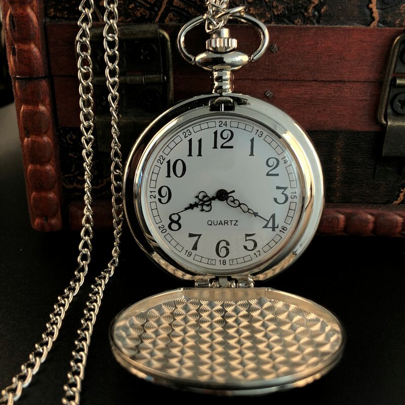 الفضة قسط ساعة جيب كوارتز قلادة للنساء موضة أنيقة المرأة المعلقات مع سلسلة على مدار الساعة