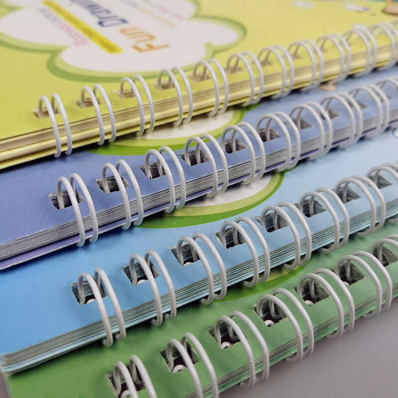 4 كتب + قلم ماجيك نسخ كتاب مسح مجاني للأطفال أطفال الكتابة ملصق الممارسة الإنجليزية التأليف عن الخط مونتيسوري