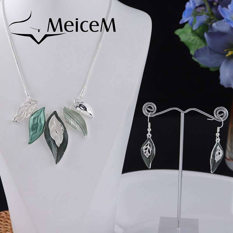 MeiceM 2021 الفضة اللون المختنق المرأة الساحرة الملونة ليف سلسلة القلائد للنساء بالجملة المينا Collares هدايا الحفلات