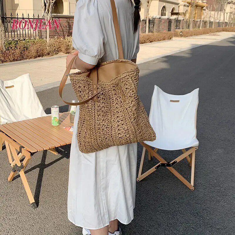الإناث نسج حمل حقيبة 2021 موضة حقائب الشاطئ البوهيمي المرأة حقيبة يد ذات تصميم على الموضة الصيف السرج حقيبة عادية القش الشاطئ حقيبة السفر