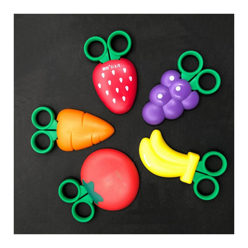 مقص الفاكهة للأطفال مقص اليد للأطفال مقص لطيف الكرتون الفراولة والجزر طالب مقص 1 قطعة