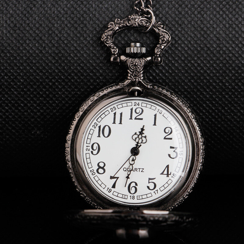 أسود الجمجمة نوع الوجه كوارتز ساعة جيب ذات سلسلة الرجال النساء ساعة جيب الملحقات على مدار الساعة