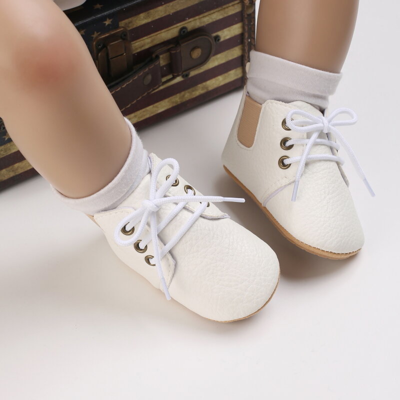 الوليد بنين أحذية بسيطة بلون عالية أعلى بولي Rubber لينة المطاط أحذية رياضية كاجوال الأولى ووكر الأبيض المعمودية طفل