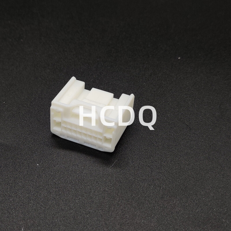 10 PCS Original and genuine 6098-3826 automobile connector plug housing supplied from stock