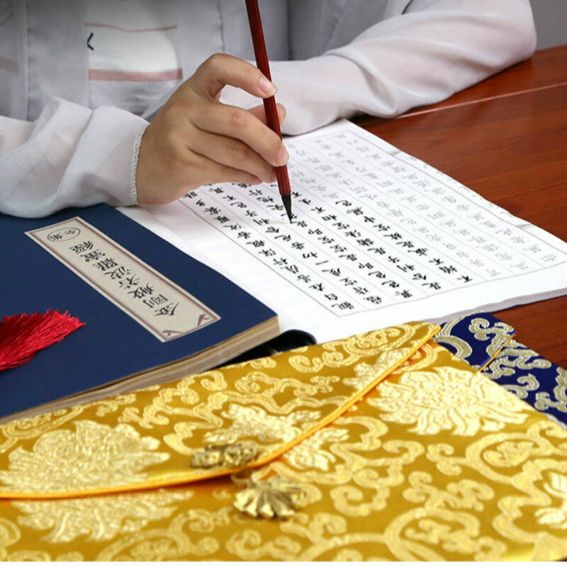 فرشاة القلم الكتب الصينية حرف الخط كتاب الكتب فرشاة لينة كتاب الخط الصينية ممارسة الخط الكتب
