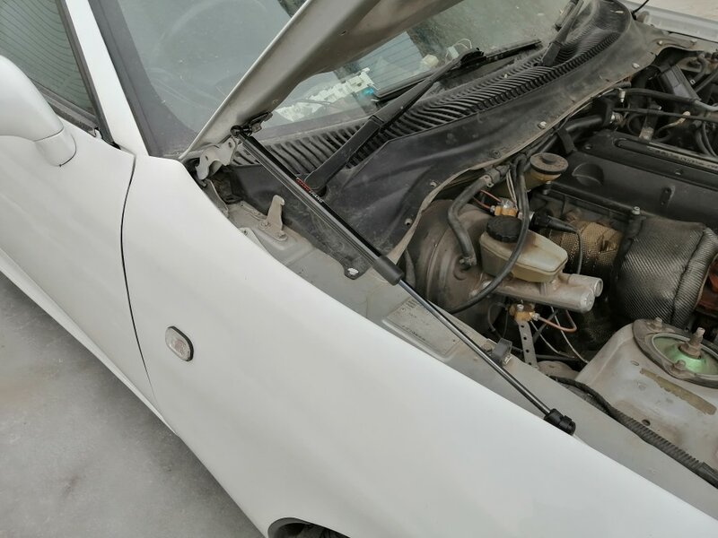 دعامات الغاز ، ممتص الصدمات لغطاء المحرك الأمامي Toyota SUPRA JZA80 coupe 1993-2002