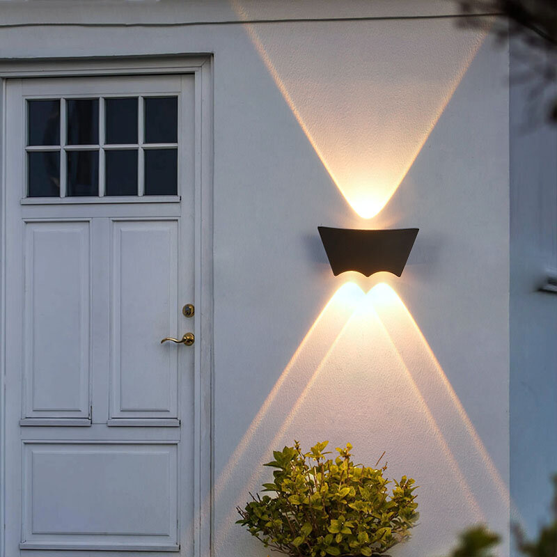 مصباح LED في الهواء الطلق مقاوم للماء (IP65) مصابيح الحائط ، حديقة/شرفة ديكور حائط الخلفية الخفيفة ، ضوء الجدار الإبداعي