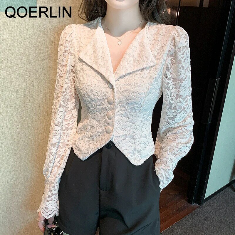 QOERLIN عالية الجودة الجاكار فستان من الدانتيل بلوزة بدوره إلى أسفل غير النظامية قمصان أنيقة الفرنسية قمصان بيضاء قصيرة اقتصاص