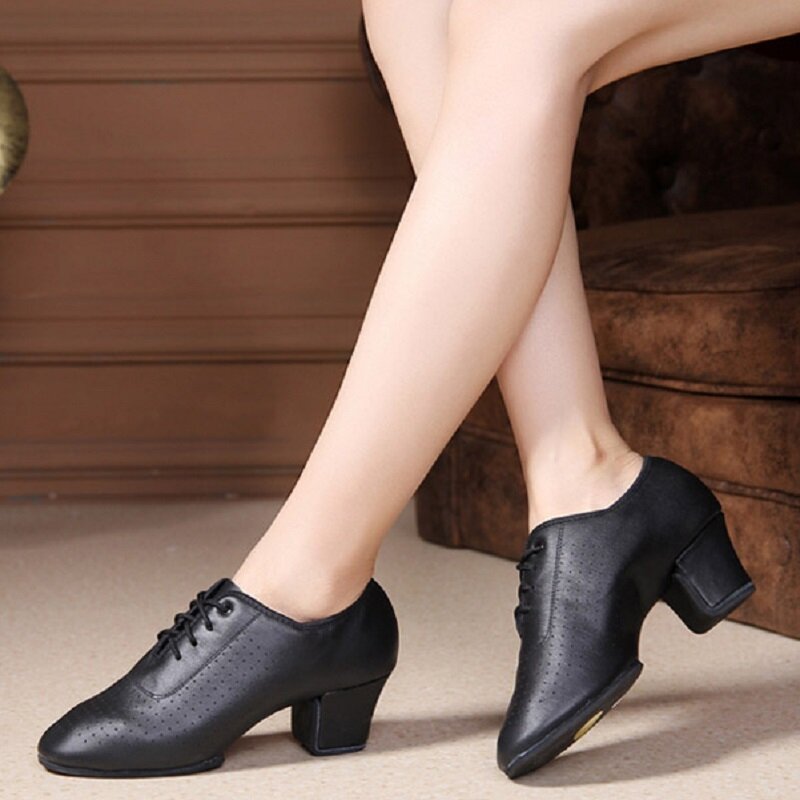 أحذية رقص لاتينية مخصصة للنساء ، أحذية تدريب احترافية ، إصبع مغلق ، نعل منزلق ناعم ، جلد ، معلمة ، أو