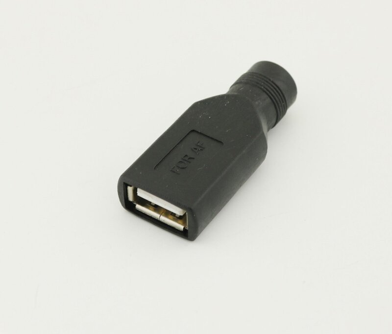 2 قطعة USB 2.0 الأنثى إلى 5.5 مللي متر x 2.1 مللي متر الإناث 5V DC امدادات الطاقة محول موصل