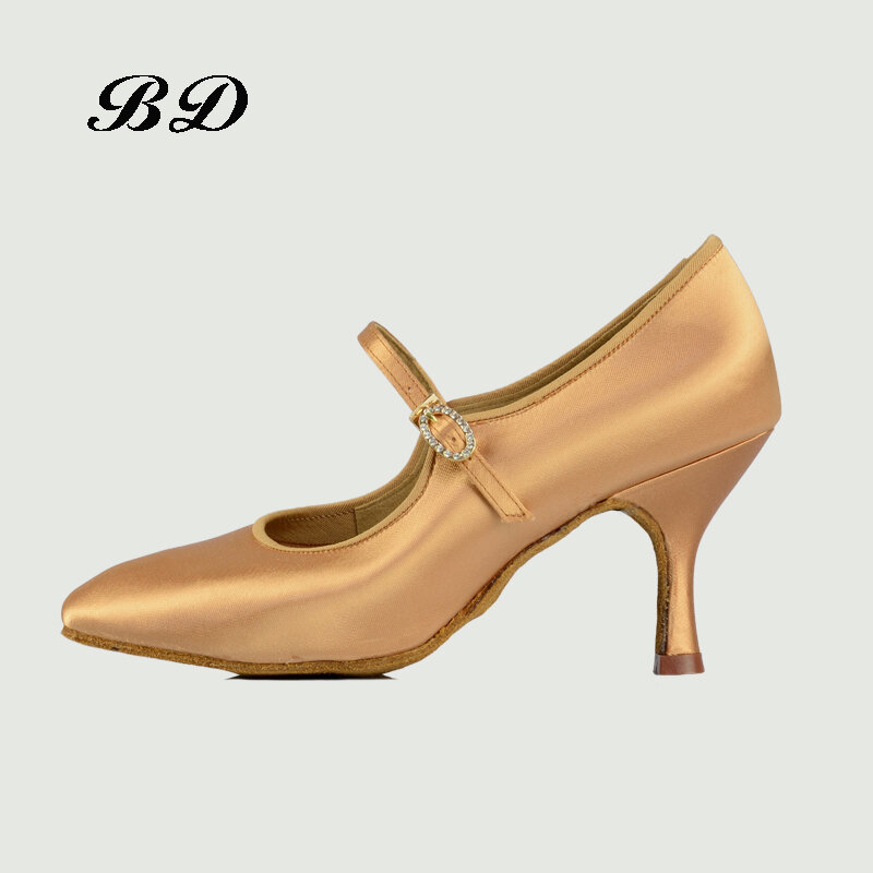 أحذية رياضية أحذية الرقص قاعة الرقص اللاتينية أحذية النساء BD 137 حذاء حديث جودة عالية التكلفة الأداء 100% منتج إيجابي كعب كوف
