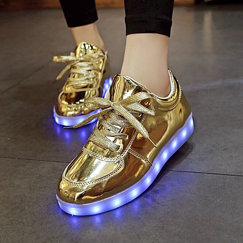 7ipupas جديد الأطفال Led أحذية رياضية USB شحن الاطفال LED مضيئة الذهب أحذية الفتيان الفتيات من الملونة وامض تضيء أحذية رياضية