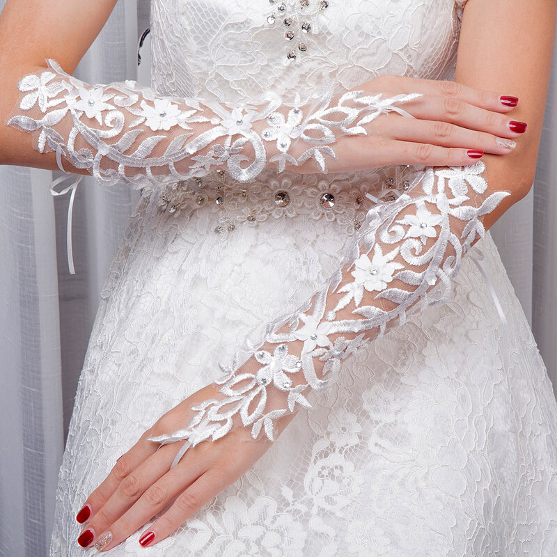 قفازات الزفاف رائع للعروس اكسسوارات الزفاف بدون أصابع Lae Eblow طول قفازات مع الخرز