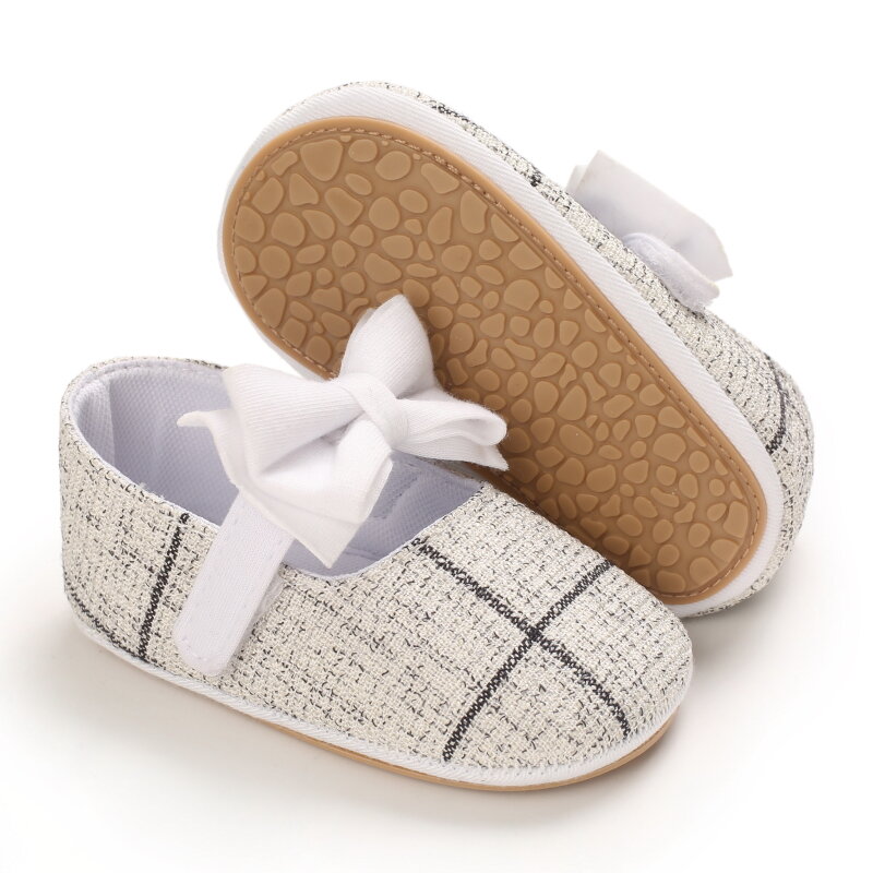 حذاء للأطفال حديثي الولادة 2021 حذاء بناتي كلاسيكي بنعل مطاطي مع فيونكة نعل مطاطي مضاد للانزلاق حذاء مشاية لأول مرة للأطفال في سن الحبو