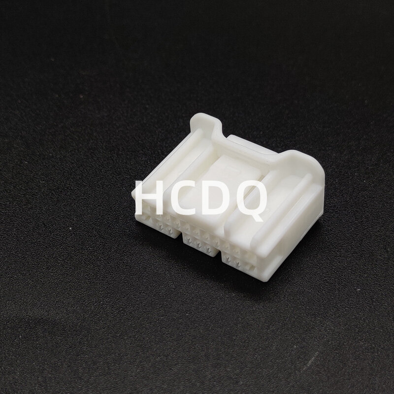 10 PCS Original and genuine 6098-5622 automobile connector plug housing supplied from stock