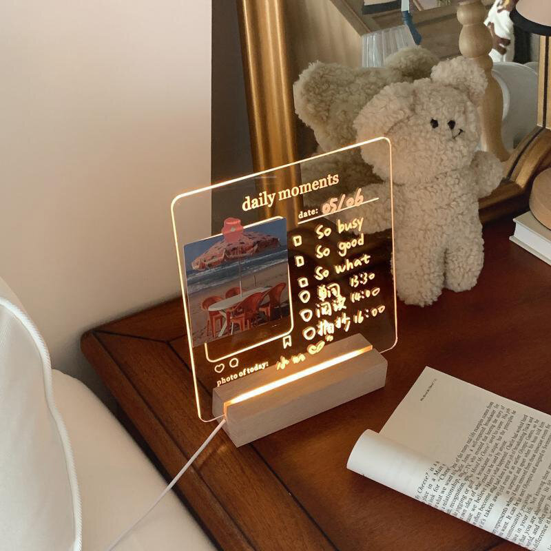 2023 الإبداعية شفافة USB الاكريليك اليومية ملاحظة مجلس رسالة طاولة للمذاكرة مع حامل خشبي حامل LED مصباح دفتر قطع تذكير