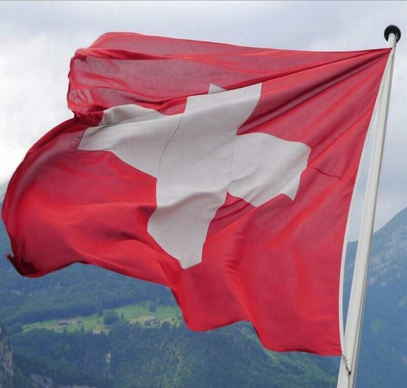 سويسرا العلم الوطني 90X150cm معلقة البوليستر الأبيض الصليب CH تشي أعلام وطنية سويسرية سويزا راية للزينة
