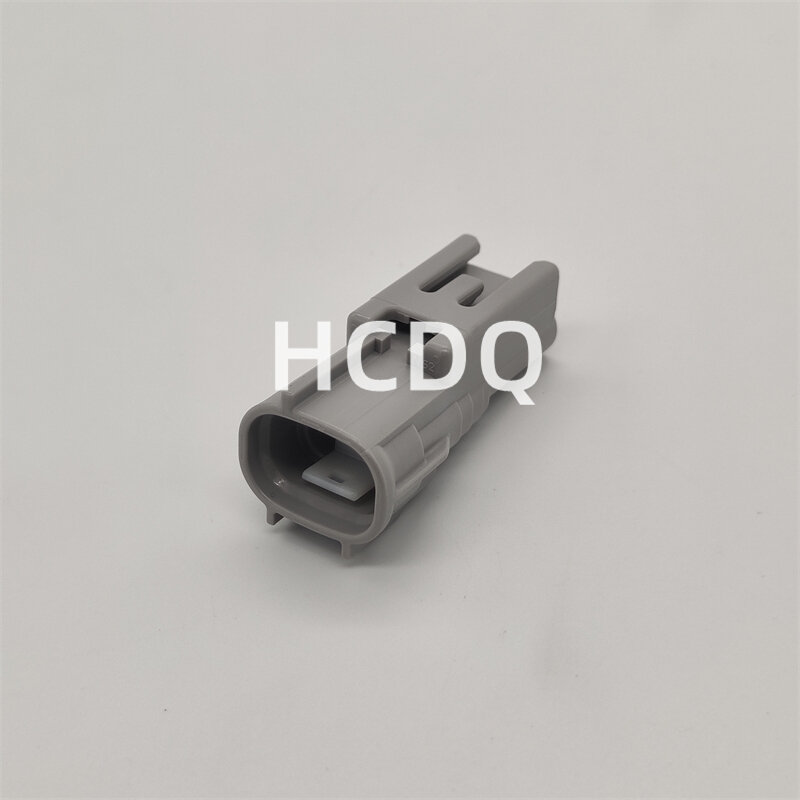 The original 90980-11155 2PIN Male automobile connector plug shell and connector are supplied from stock