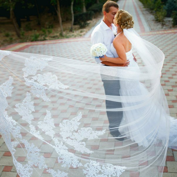 أفضل بيع أرخص في الأوراق المالية طويل الحجاب الزفاف يزين 2019 Veu De Noiva Longo طرحة زفاف الدانتيل بورفل