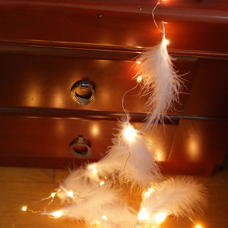 عيد الميلاد Led قطاع ضوء ريشة سلسلة ضوء الجنية ستار مصابيح الأسلاك النحاسية لغرفة النوم غرفة المعيشة رومانسية الديكور مصباح