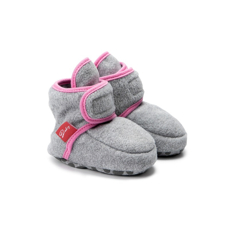 حذاء شتوي 2021 للأطفال حديثي الولادة من الأولاد والبنات مصنوع من القطن ذو نعل ناعم ومريح ومضاد للانزلاق دافئ للأطفال في سن الحبو الأولى مقاس 0-18 شهرًا