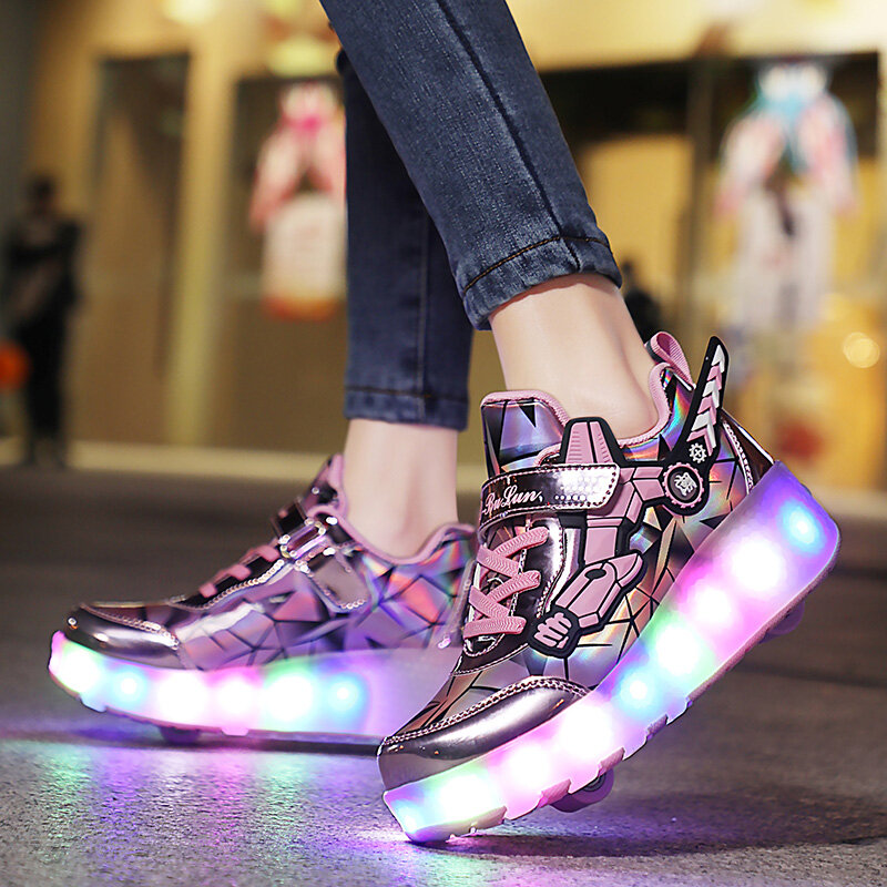 أحذية مزلجة بعجلات أحذية متوهجة بإضاءة Led للأطفال للأولاد والبنات موضة 2023 أحذية رياضية مضيئة أحذية رياضية غير رسمية