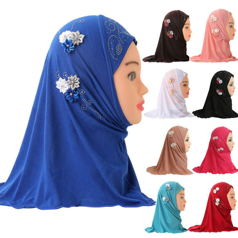 جميلة فتاة صغيرة الحجاب مع الزهور الصناعية تناسب 2-6 سنوات الاطفال شالات سحب على وشاح إسلامي رئيس التفاف بالجملة