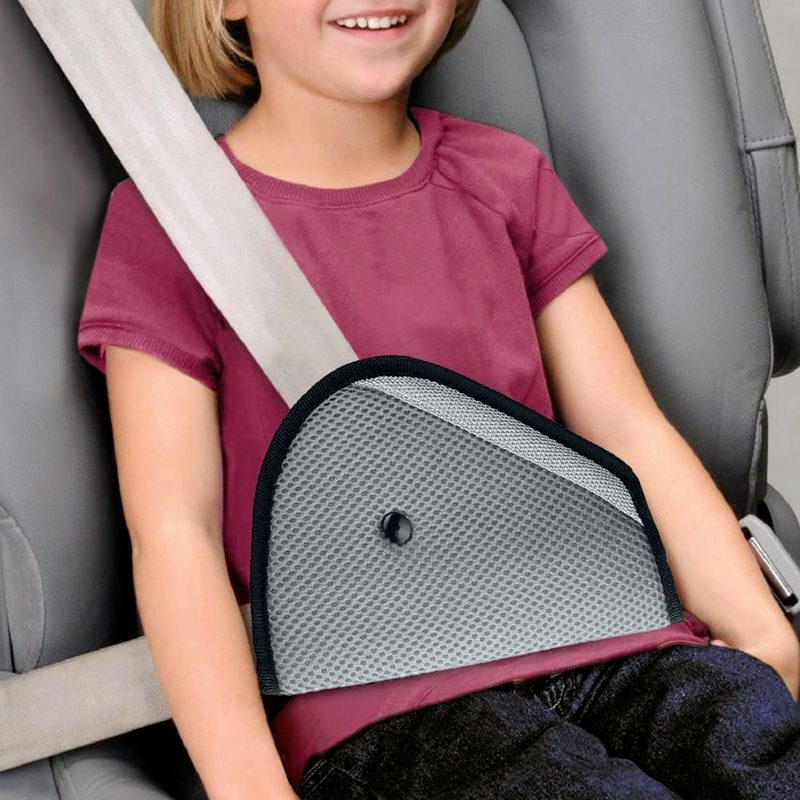 أداة ضبط حزام الأمان في السيارة للأطفال أداة حماية مثلثة سلامة الطفل أداة حماية قوية مناسبه للعربات ملحقات حميمة جديدة