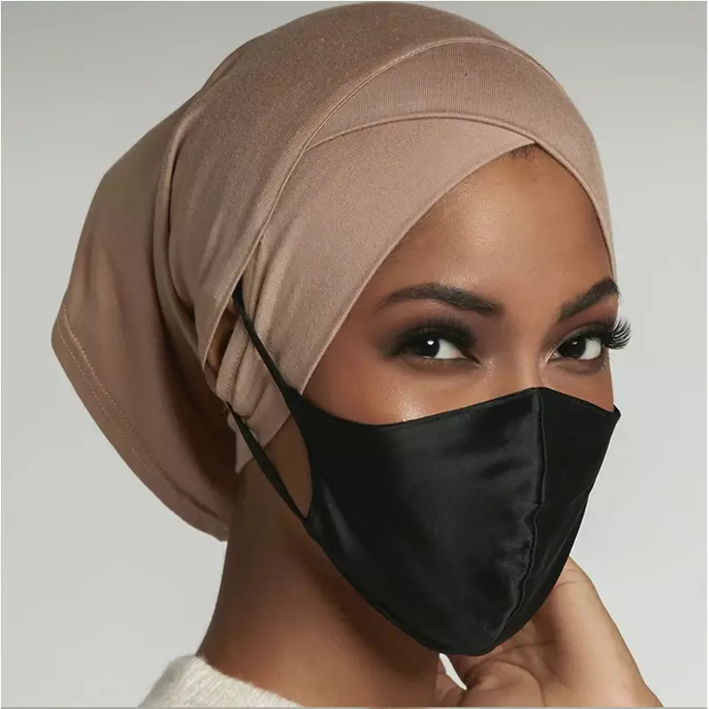 الحجاب الداخلي الإسلامي للنساء ، عمامة ، غطاء محرك السيارة ، قبعة مع ثقب الأذن ، الصليب الجبين ، مشروط ، بسط غطاء الرأس ، اكسسوارات الملابس الإسلامية