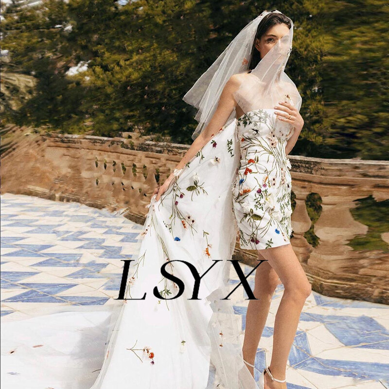 فستان زفاف صغير مطرز من LSYX-Flower ، غمد بدون حمالات ، قطار محكمة قابل للفصل ، فوق الركبة ، ثوب زفاف قصير ، مصنوع خصيصًا
