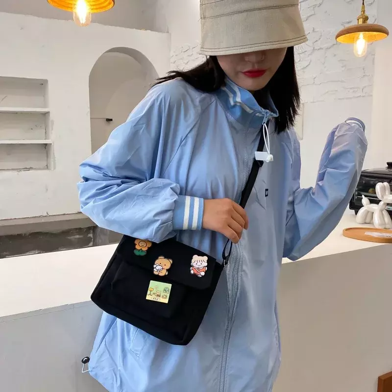حقيبة صغيرة لطيفة من القماش للسيدات 2023 حقيبة جديدة يابانية هاراجوكو قطري حقيبة كتف للفتيات البرية حقائب للنساء