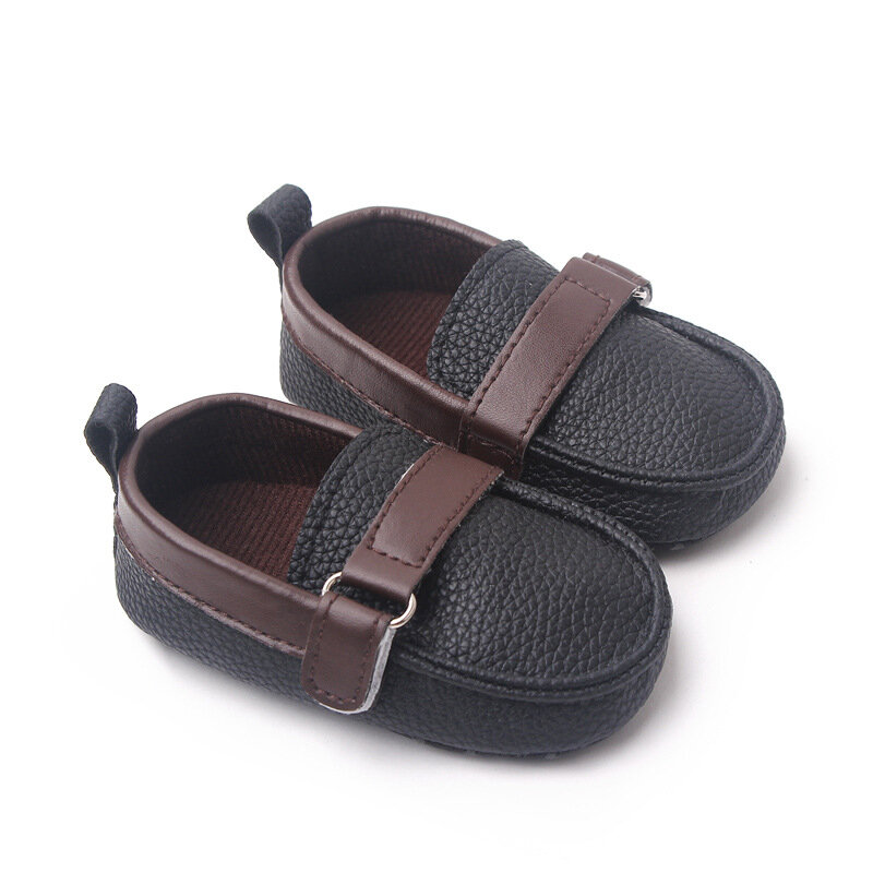 أحذية للرضع من علامة تجارية للأولاد أحذية بدون كعب للأطفال الصغار بنعل ناعم من الجلد أحذية للأطفال من Bebes إكسسوارات أحذية للأطفال حديثي الولادة مقاس 0-18 شهرًا