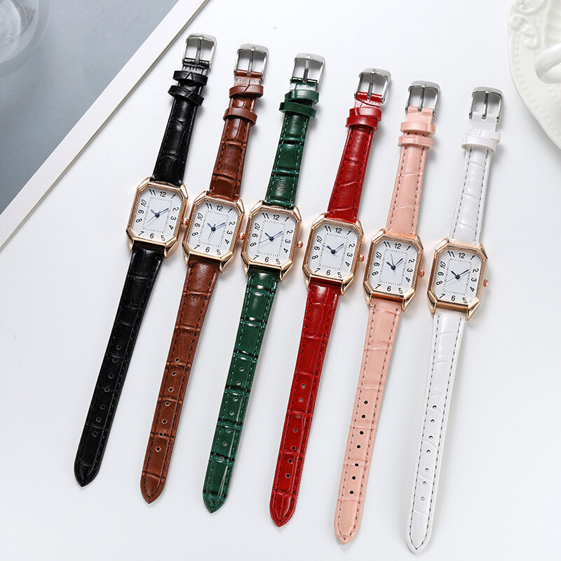 2022 سوق جديد الأكثر مبيعا Douyin الرقمية الحلو السيدات مربع صغير حزام ساعة صغيرة 2