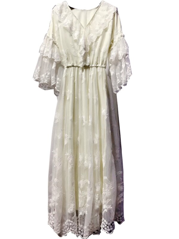 فستان نسائي طويل كلاسيكي من البلاط ، خيوط بيضاء ، دانتيل ، متوسط الطول ، على الطراز الأوروبي