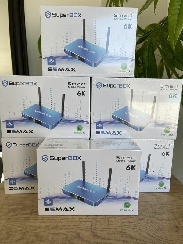 حزمة Superbox S5 Max ، موسع WiFi ، لوحة مفاتيح ، 8K HDMI ، بطاقة 64GB ، محرك ، 8K HDMI ، اشتر 2 واحصل على 1 مجانًا في المخزن