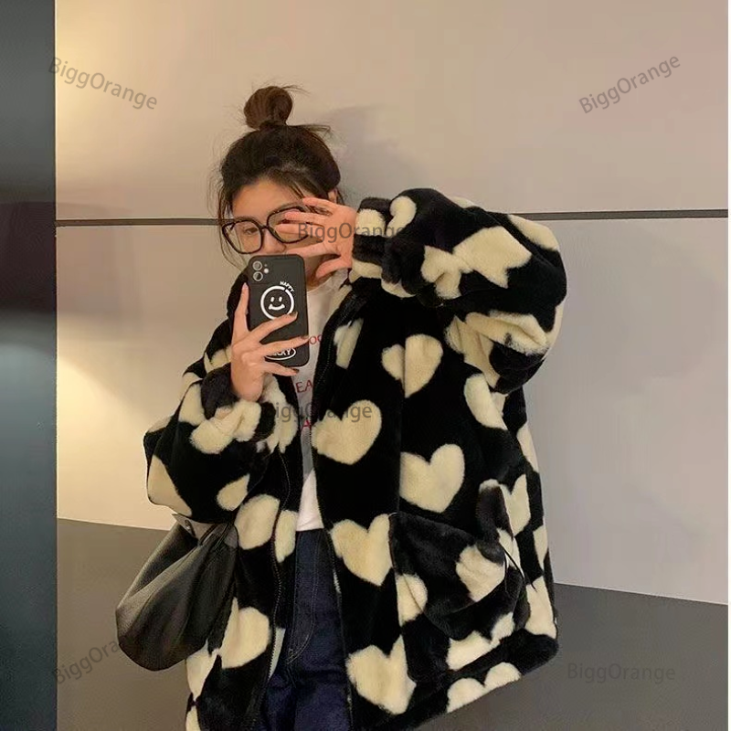 Kawaii على شكل قلب أفخم معطف معطف المرأة كبيرة الحجم بأكمام طويلة مقنعين سميكة الدافئة زوجين الشارع الكورية الرجعية معطف القمم