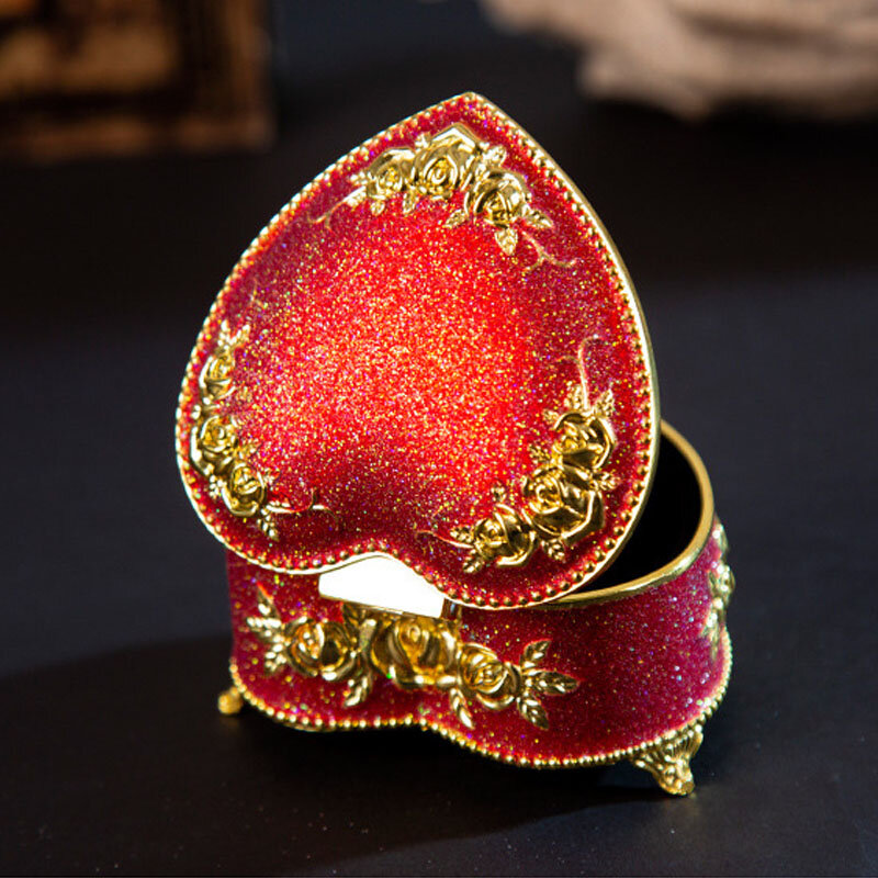 على النمط الأوروبي معدن صندوق مجوهرات الورد خمر على شكل قلب قلادة سوار حلقة منظم تخزين عيد الحب هدية صندوق