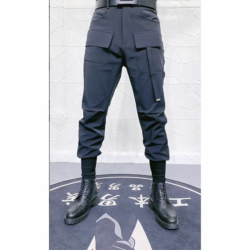 2023 سراويل غير رسمية الرجال البرية الكورية موضة الذكور السراويل أوم جيوب الصلبة عالية الشارع جديد الذكور الملابس هارلان السراويل L124