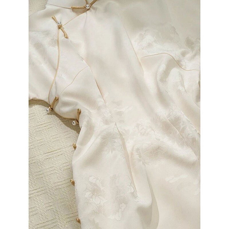 فستان نسائي ضيق الخصر ، شيونغسام صيني جديد ، طراز لطيف ، أبيض