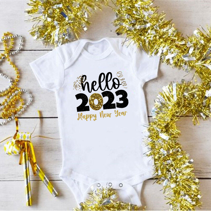ملابس عائلية متشابهة لعام 2023 من Hello لرأس السنة الجديدة تي شيرت أمي وبناتي تي شيرت بدلة للأطفال ملابس عائلية للعام الجديد