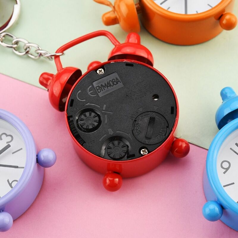 سلسلة مفاتيح صغيرة مع منبه للأطفال ، سبائك الحديد ، قلادة ملونة ، حلقة مفاتيح مبتكرة ، ساعة منبه مزخرفة
