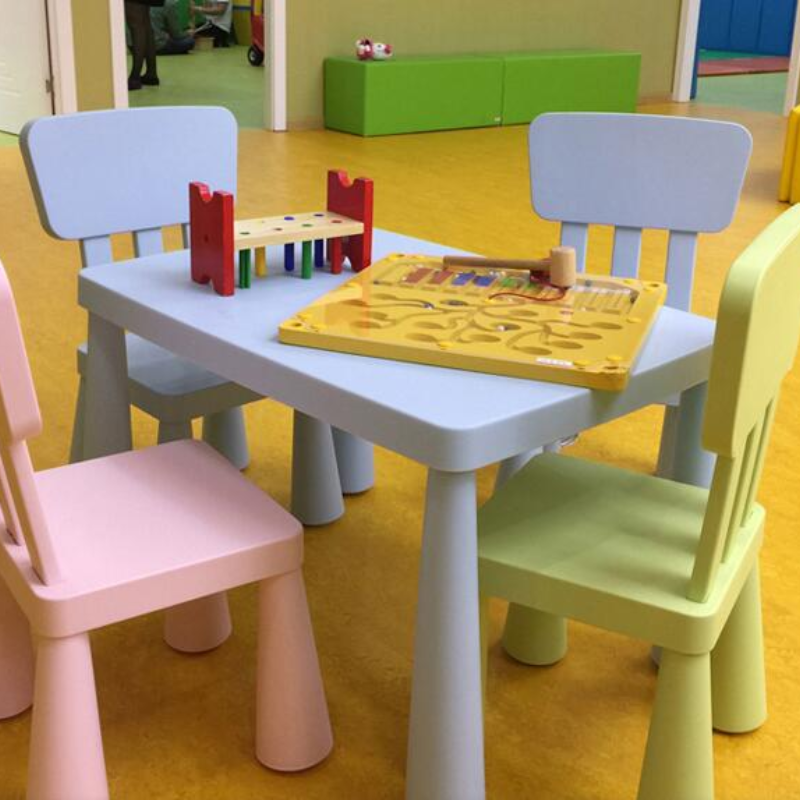 طاولات وكراسي للأطفال ، مع طاولة مستطيلة سميكة