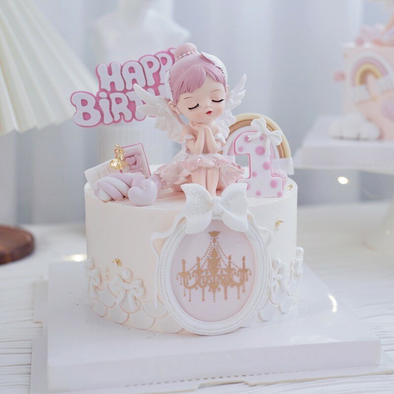 فتاة الأميرة كعكة عيد ميلاد توبر الديكور الوردي جميل الملاك الراتنج دمية حفلة عيد ميلاد الجمال الخبز الكعك ديكور