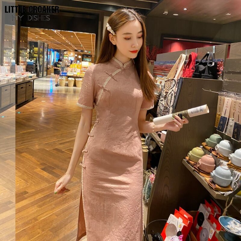 المرأة تشيباو تحسين شيونغسام الصيف Chinoiserie الوردي الصينية فتاة شابة صغيرة جديدة خمر فستان أنيق فتاة