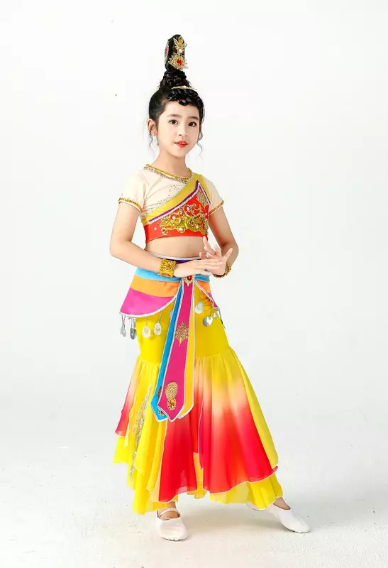 Dunhuang ملابس الرقص الطائرة والمتدفقة ، على الطراز الصيني ، الأداء الكلاسيكي ، البكر السماوي ، Yunchuan dan ، جديد
