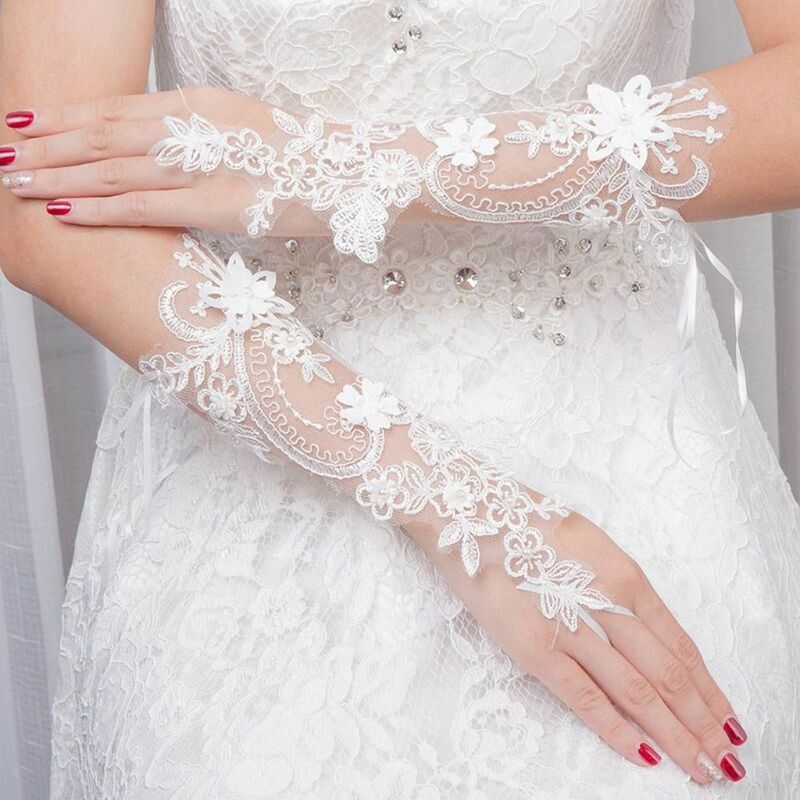 White Short Wedding Bridal Gloves Fingerless Lace Mittens for Women Hand Sleeve Gloves Prom Dinner Wedding Accessories