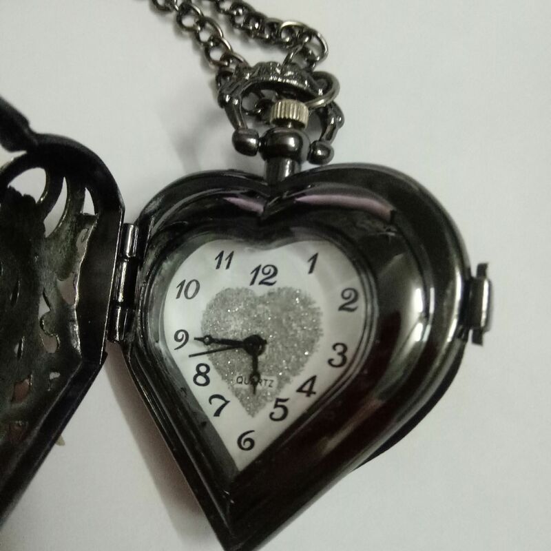خمر القلب كوارتز ساعة الجيب للرجال النساء الجوف القلب الهيكل العظمي فوب سلسلة قلادة قلادة ساعة للسيدات Gifs Presentt