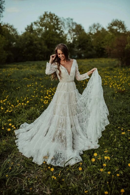 فستان زفاف مزين بدانتيل بوهيمي ، رقبة على شكل حرف V ، مكشوف الذراعين ، فساتين زفاف مثيرة ، أردية عتيقة ، رائعة