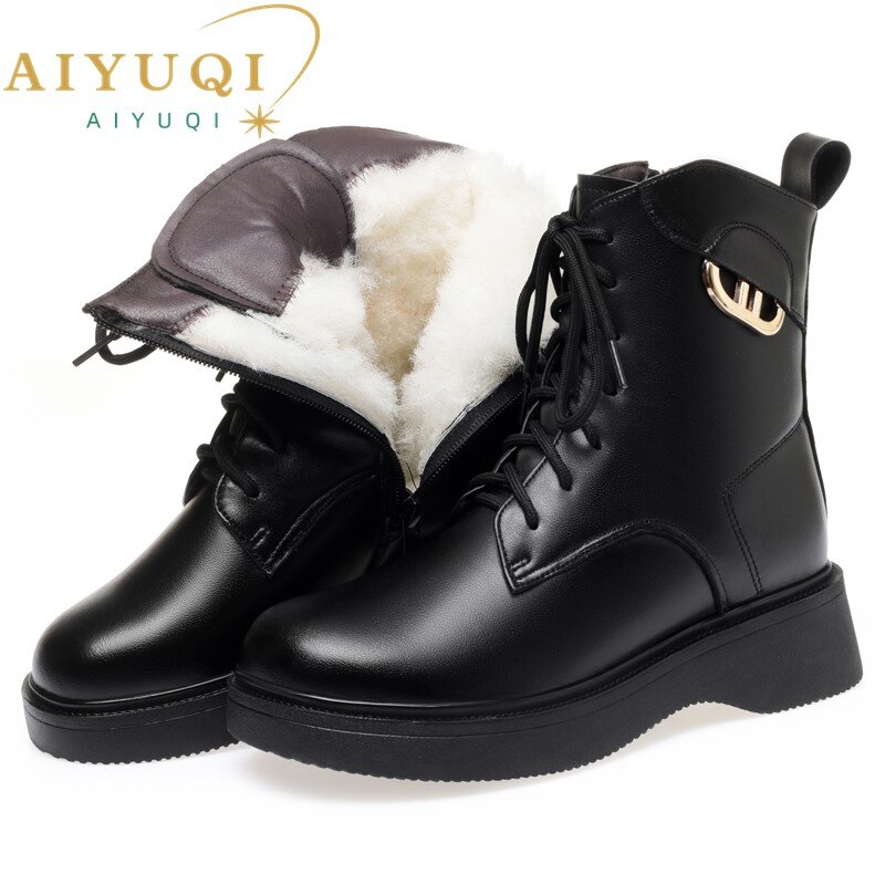 AIYUQI-أحذية نسائية شتوية إسفين ، صوف طبيعي ، أحذية قصيرة للسيدات ، أحذية دراجات نارية دافئة ، طراز بريطاني ، جديد ،