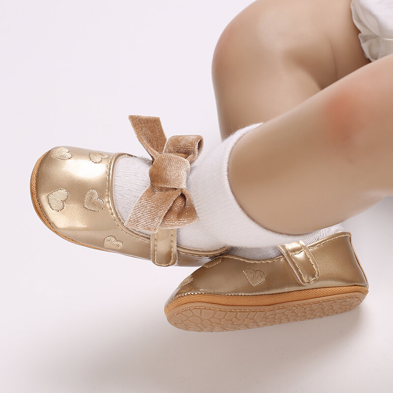 على شكل قلب القوس لينة سوليد بو الجلود حذاء مسطح للطفل فتاة ، لطيف الأميرة موكاسين ، عدم الانزلاق ، الأولى مشوا ، الصيف ، 0-18 متر